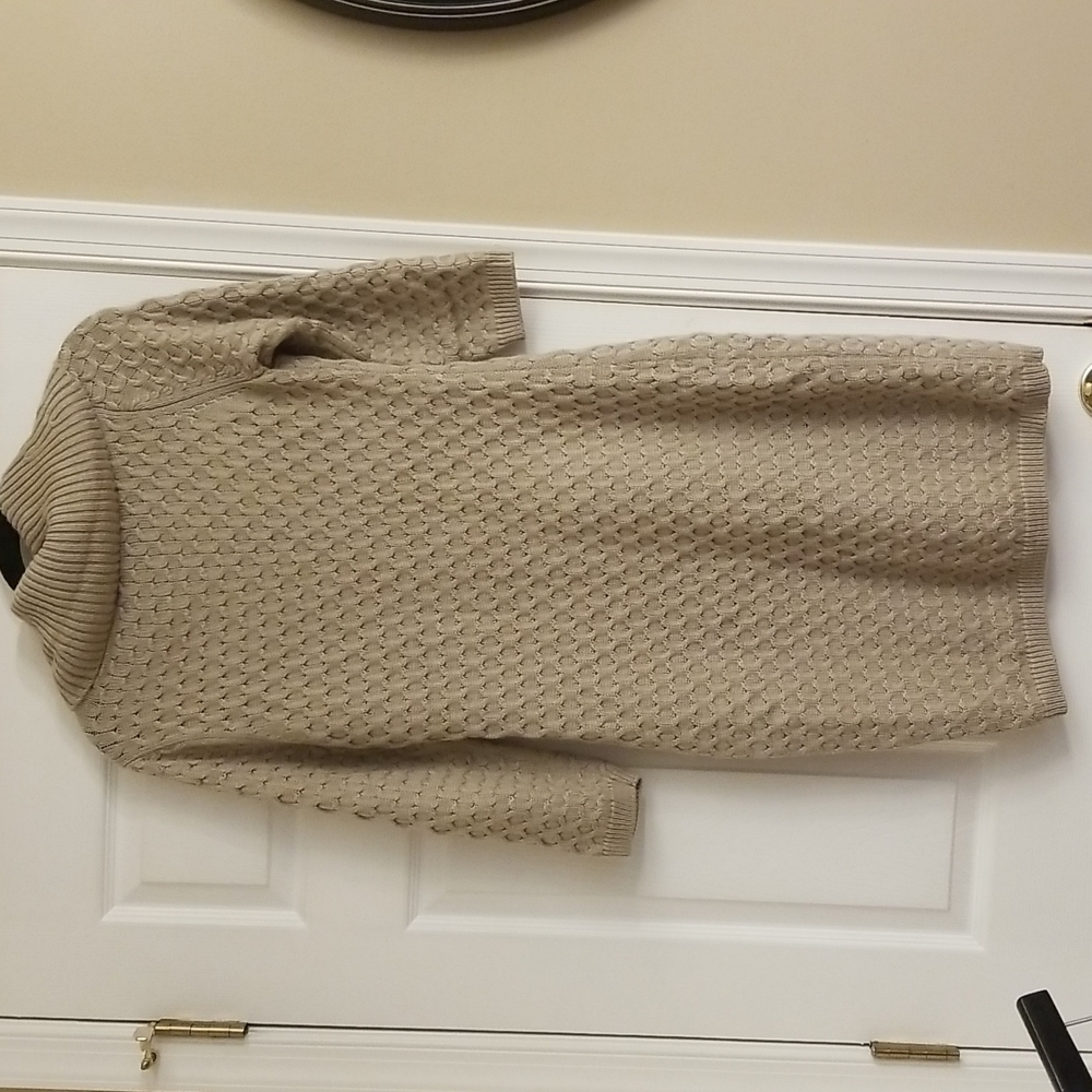 Gorgeous women's Calvin Klein sweater dress - Picture 6 of 10